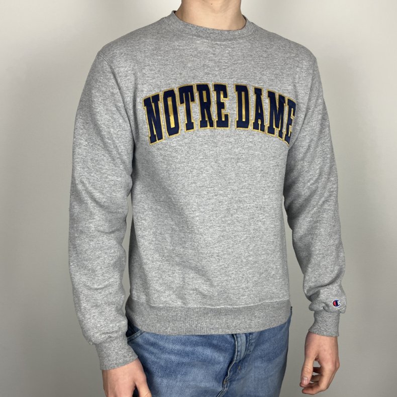 Notre Dame sweatshrite